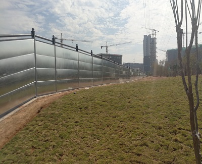 建筑施工中，工程圍擋廠家批量銷售更顯優(yōu)勢(shì)