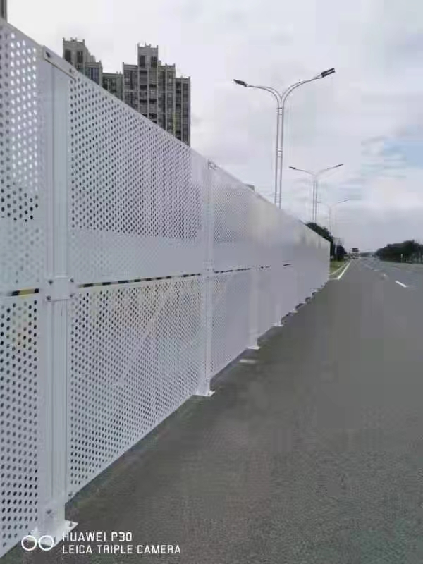 裝配式鋼結(jié)構(gòu)圍擋的安裝難度和時間需求如何？【旭東鋼構(gòu)圍擋】
